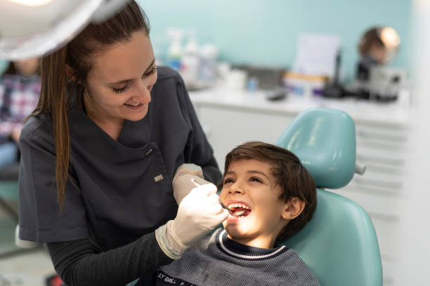 Best Emergency Tooth Extraction  in Camn, DE
